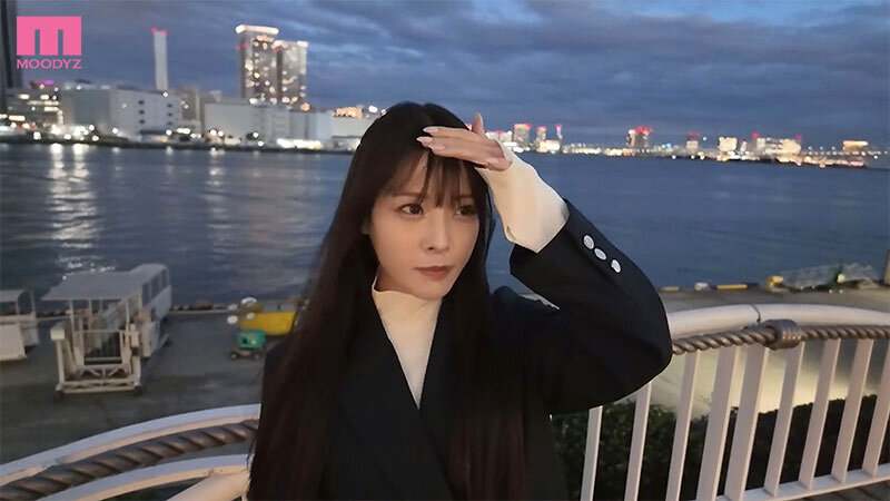 八木奈々がホテル待機中の表情